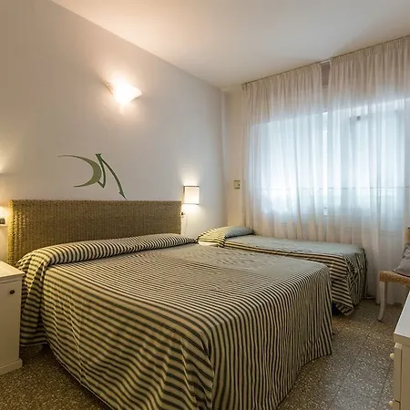 Ξενοδοχείο Pinamar 3*